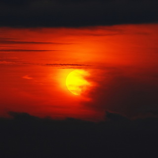 Queen Elizabeth - Sunrise